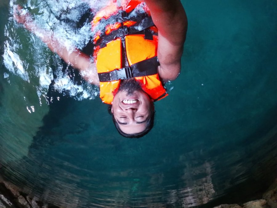 Cenote Dzonot Ak