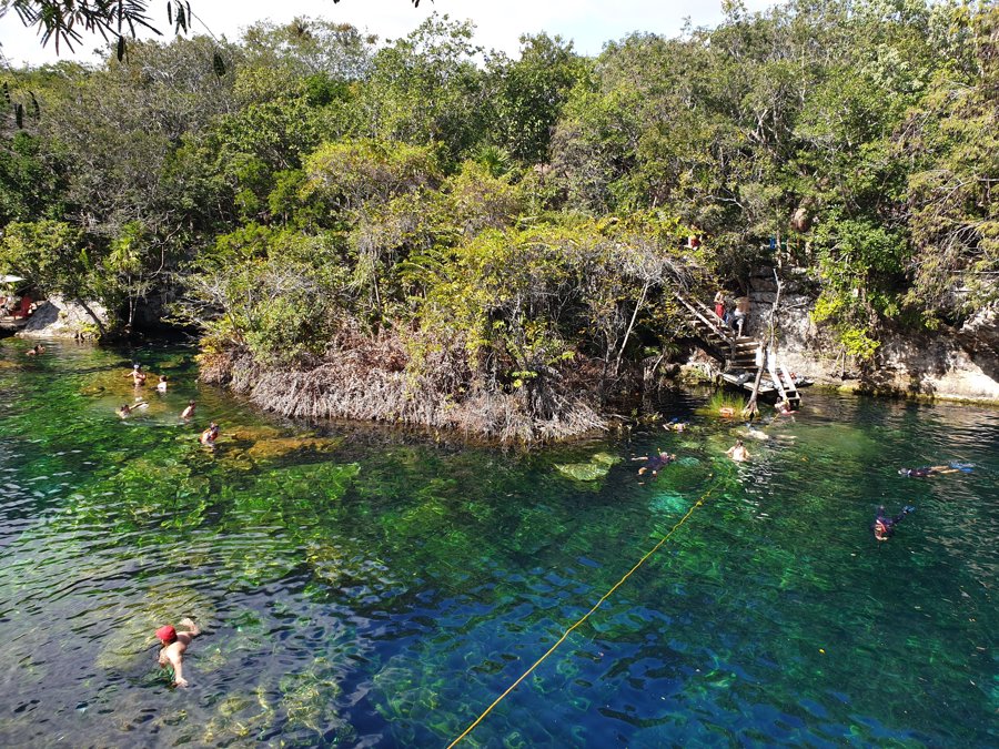Cenote Pequeño Hermano