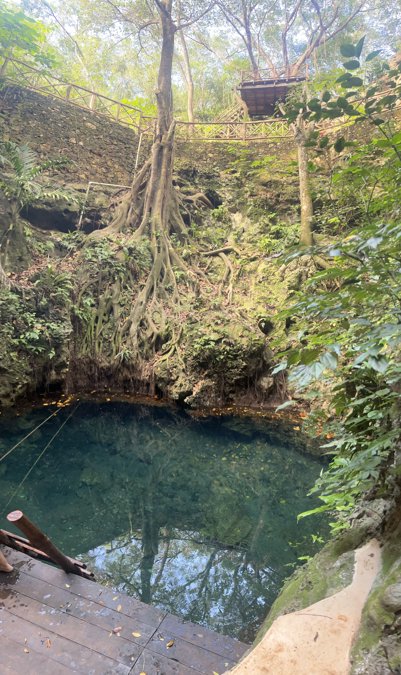 Cenote X-Hual Ak