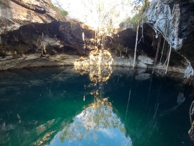 Cenote Suem